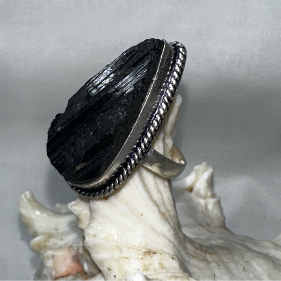 Sale* Raw Tourmaline nostalgia statement Ring - Picture 4 of 12
